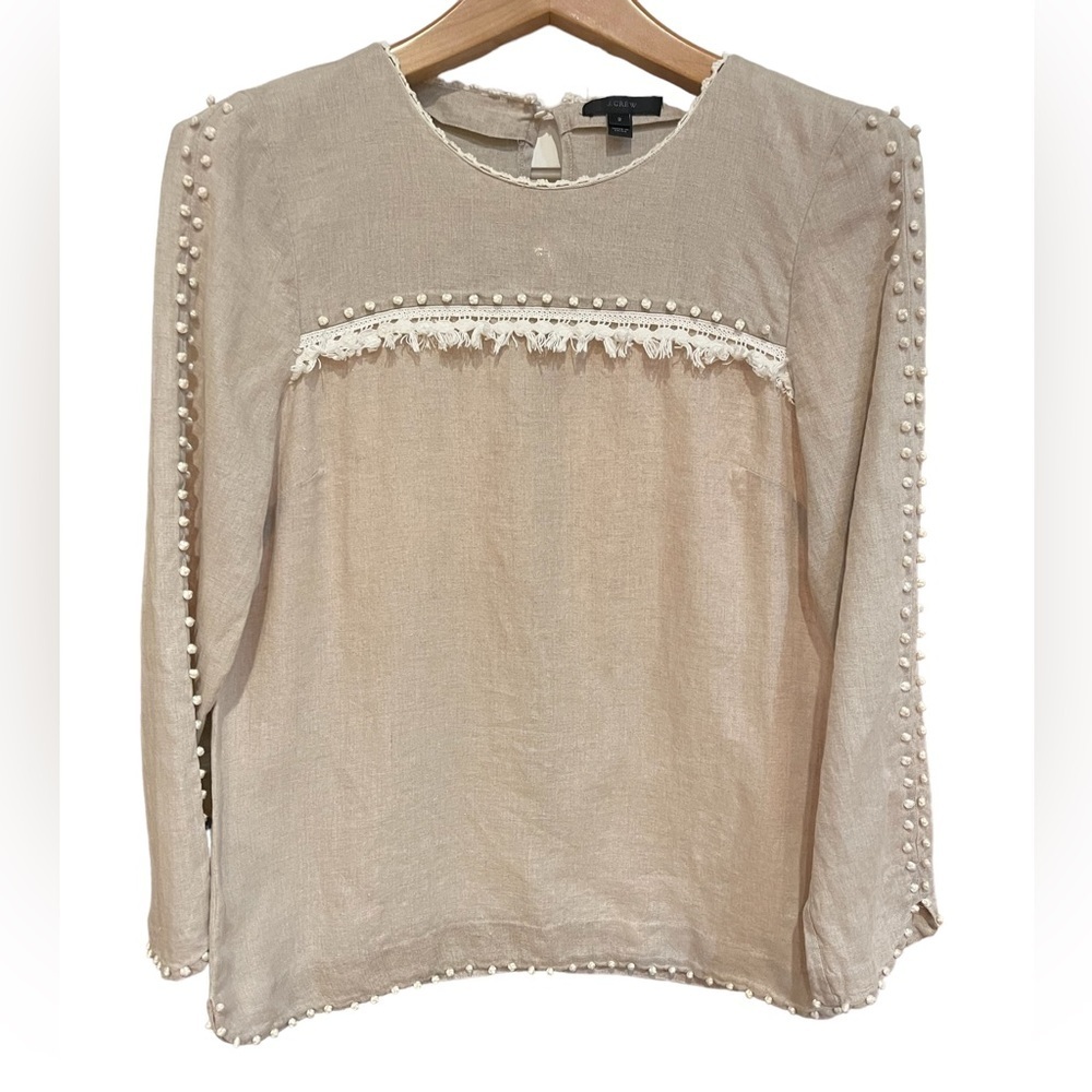 🔥🤎J Crew beautiful linen top size 2. Gorgeous detailing - fresh and stylish!